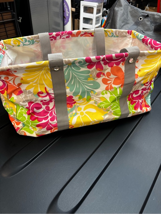 thirty-one Handbags - thirty-one Multicolor Floral Utility Tote with Gray Handles